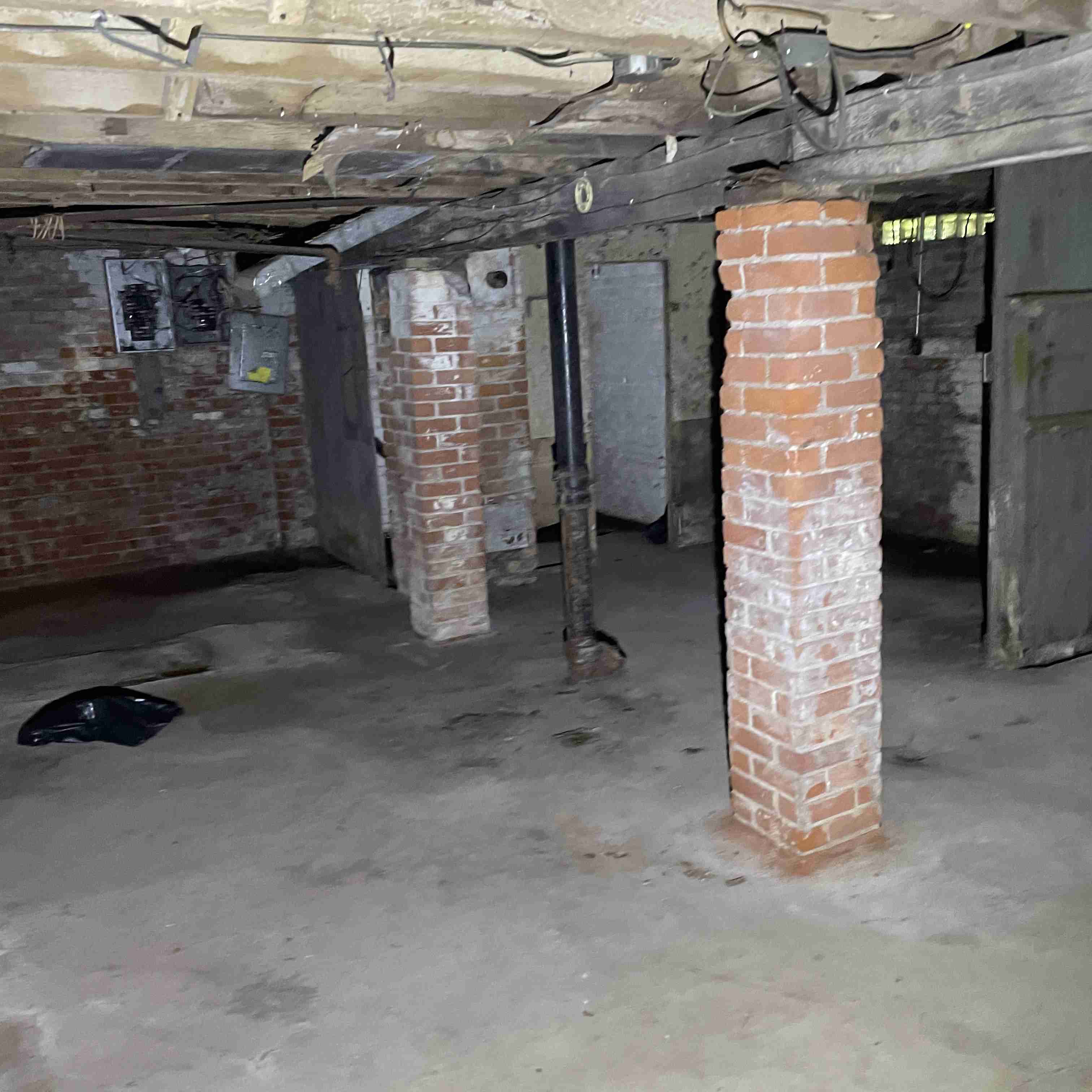 67 Englewood (104).jpg